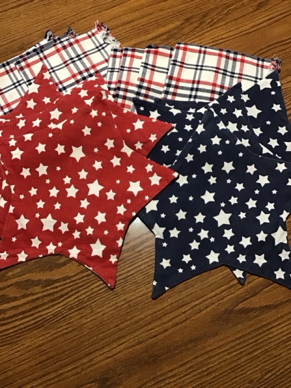 Patriotic Star - Red and Navy placemats & napkins